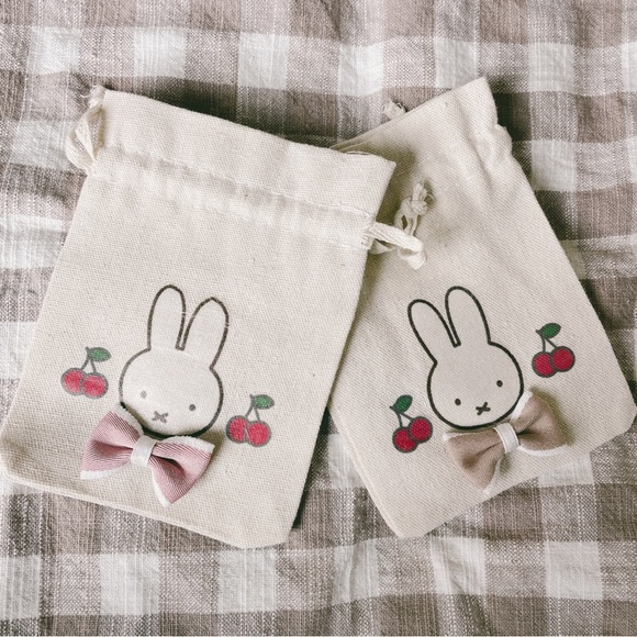 Miffy face ribbon mini Kinchaku bag pouch - Picture 7 of 9